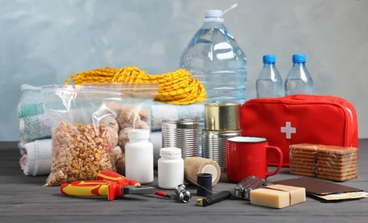 Emergency Relief Kits & Food Supplies