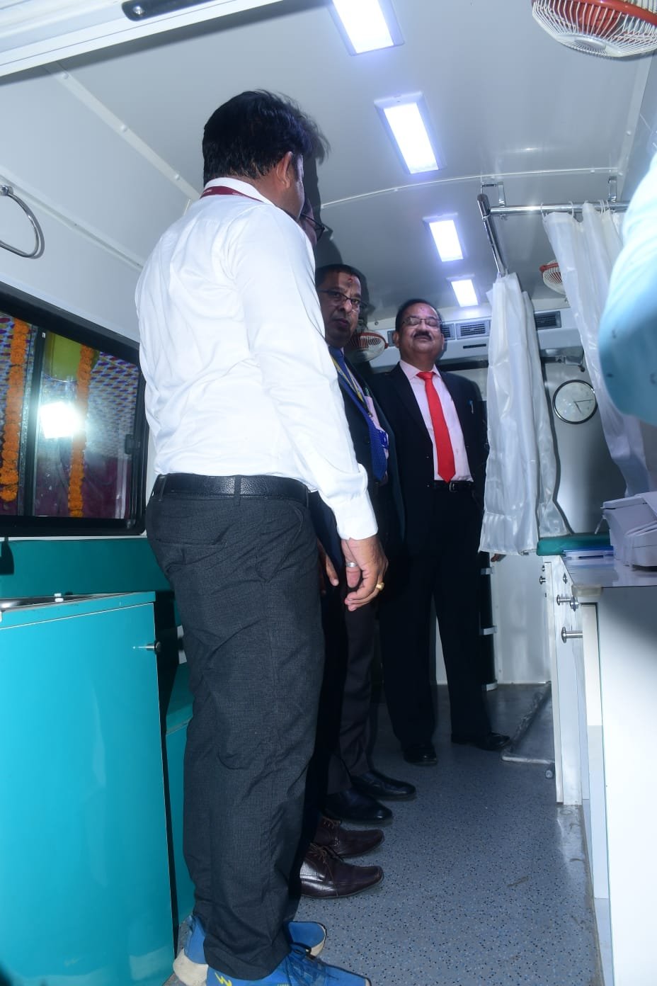Mobile Medical Vans with Equipment
